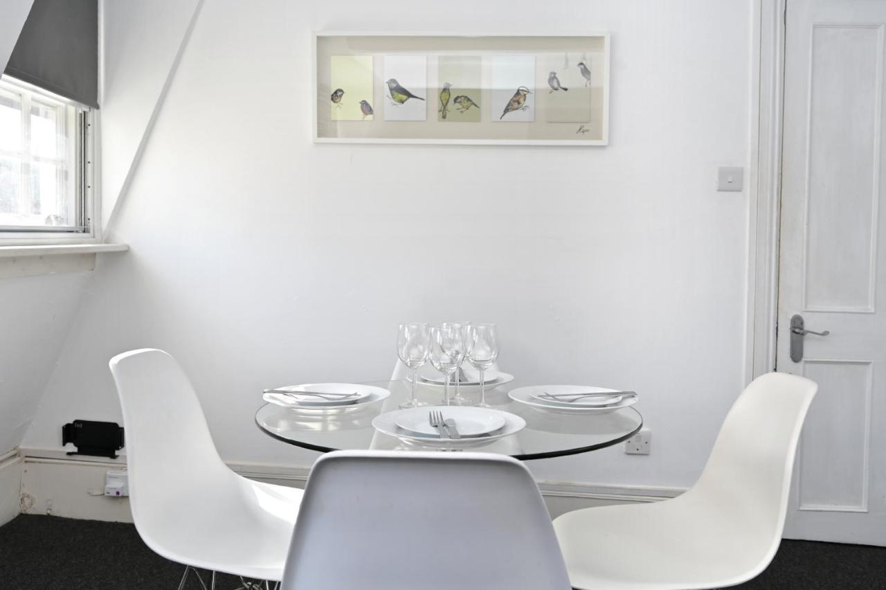 Soho, Piccadilly & Chinatown - Two Bedroom & Two Double Beds Apartment London Eksteriør bilde