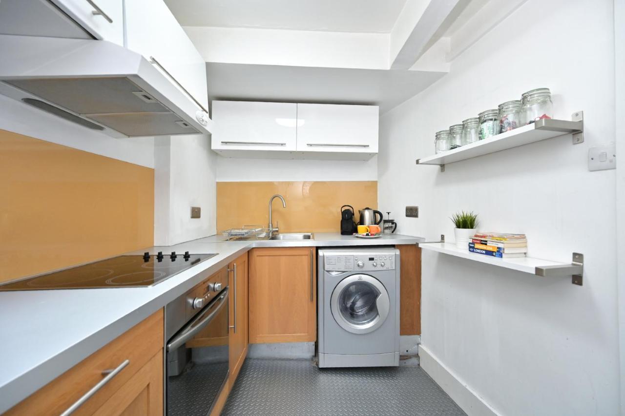 Soho, Piccadilly & Chinatown - Two Bedroom & Two Double Beds Apartment London Eksteriør bilde